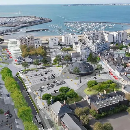 Apartamento Le Magnolia -t2 à 100m Et Place Du Commando *