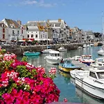 Le Magnolia -t2 A 100m Et Place Du Commando * Saint-Nazaire (Loire-Atlantique)