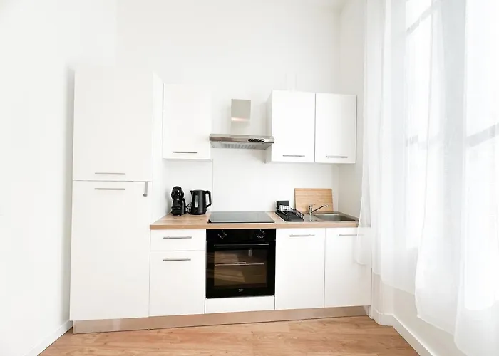 Le Magnolia -t2 A 100m Et Place Du Commando Apartment